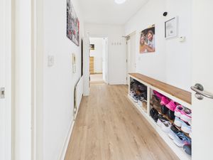 HALLWAY- click for photo gallery